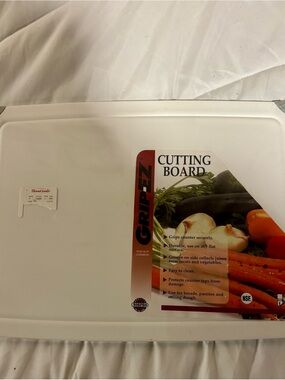 Gripeez White Cutting Board - Non-Slip Kitchen Prep Surface New Sealed